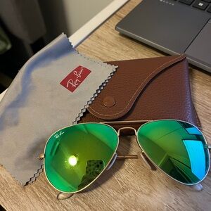 Ray-Bans Reflective Green Aviators